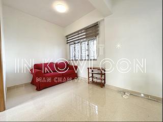 Sham Shui Po - Fuk Shing Building 02