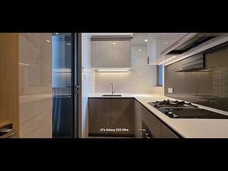 Wong Chuk Hang - The Southside Phase 2 La Marina Tower 2B 08