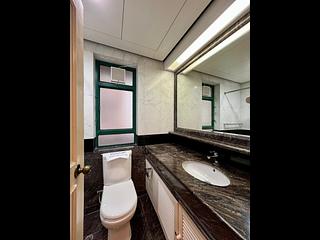 Mid Levels Central - Hillsborough Court 15