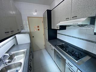 Mid Levels Central - Hillsborough Court 06