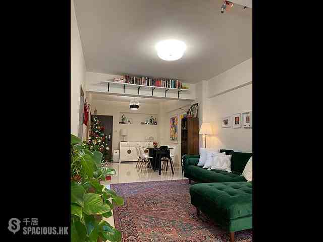 Wan Chai - Cheong Chun Building 11