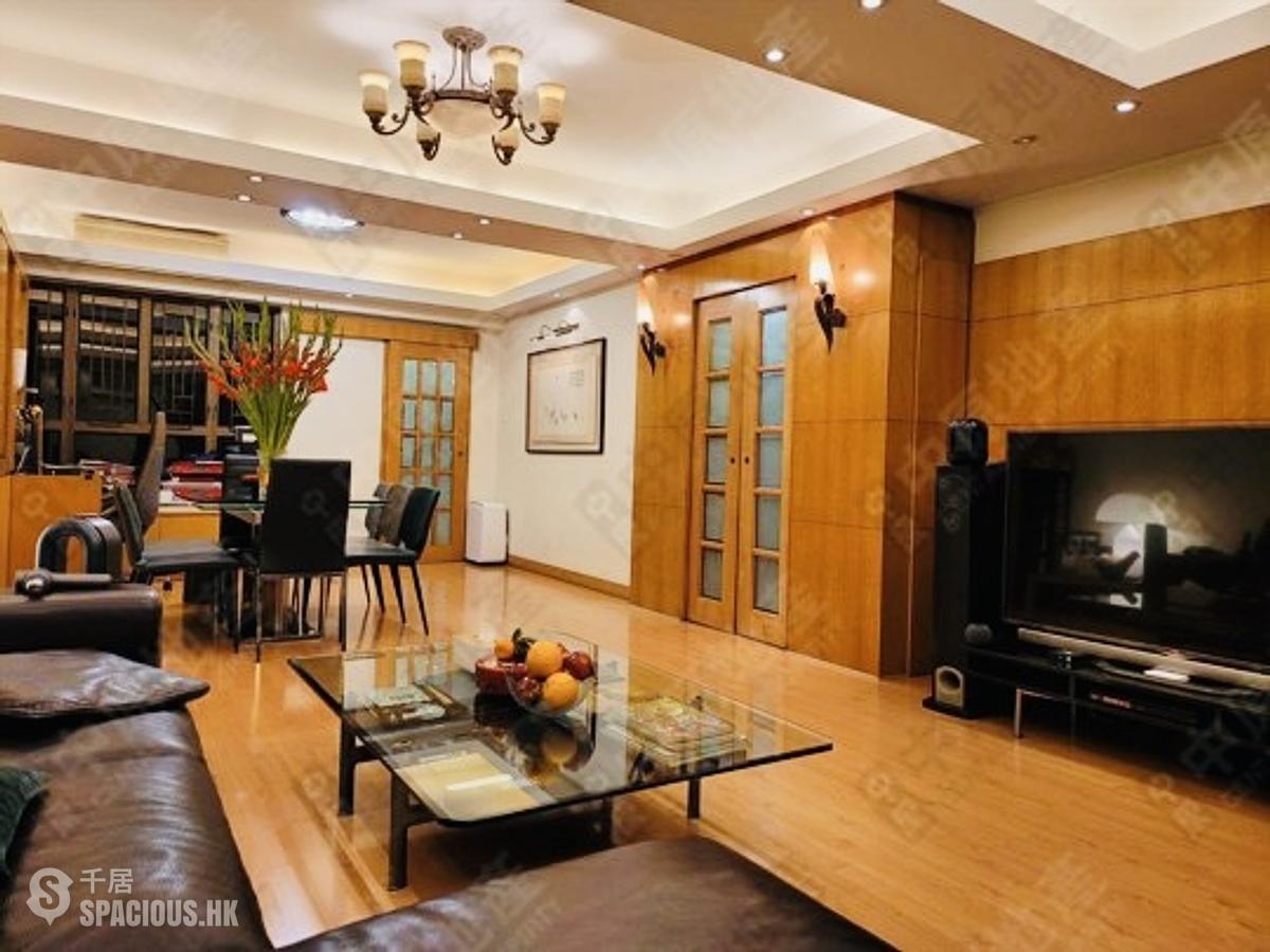 Mid Levels West - Kingsland Court 01