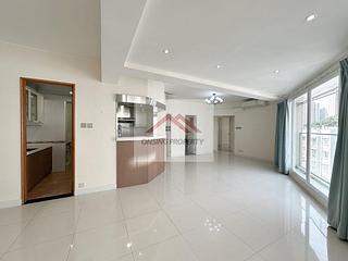 Happy Valley - Sunrise Court 02
