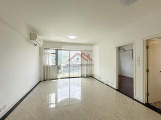 Happy Valley - Pioneer Court 02