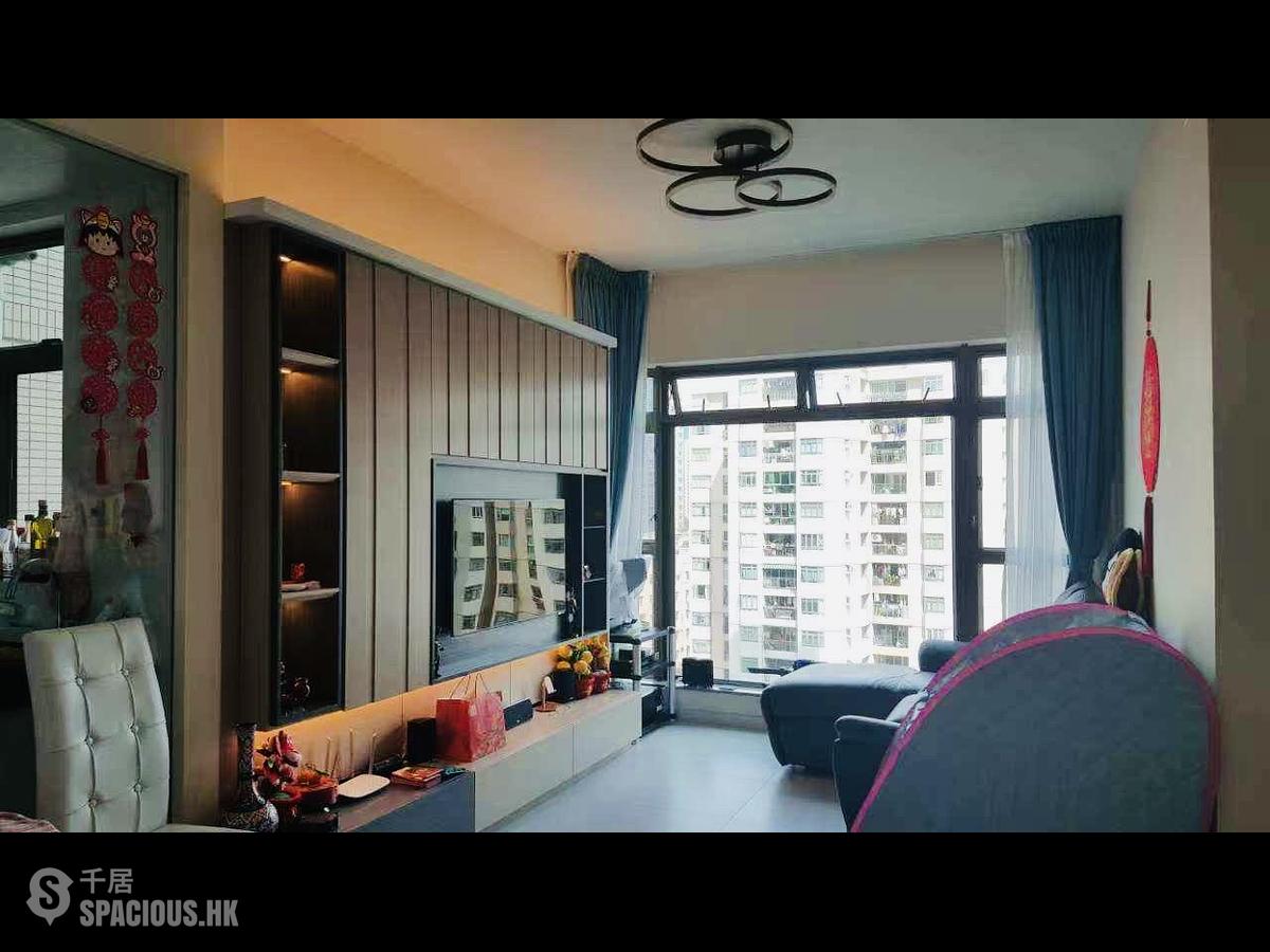 Hung Hom - Royal Peninsula Block 4 01