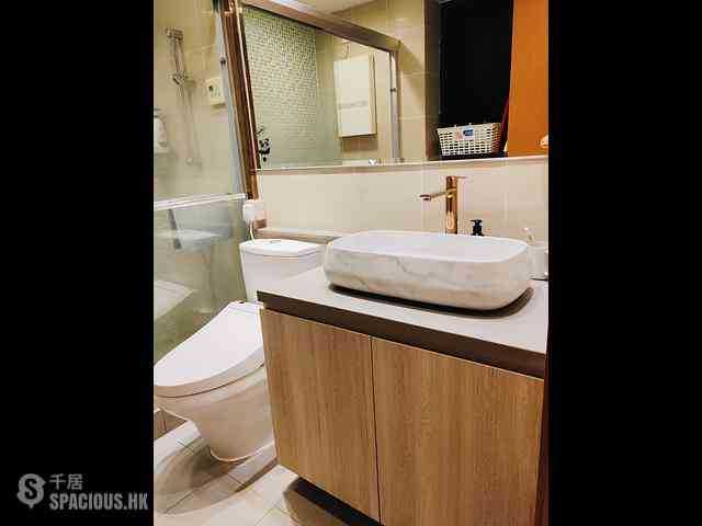 Hung Hom - Royal Peninsula Block 4 05