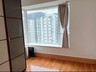 Quarry Bay - The Orchards 08