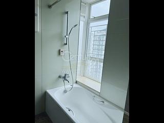 Quarry Bay - The Orchards 10