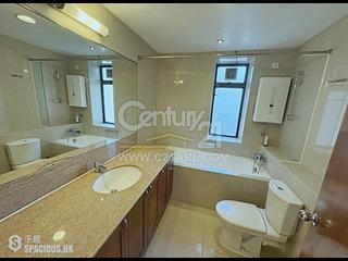 Mid Levels East - Bamboo Grove 11
