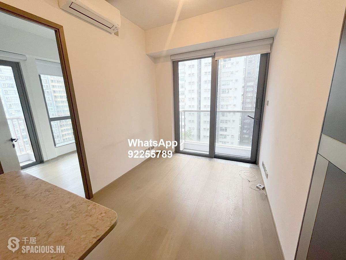 Sai Ying Pun - 15 Western Street 01