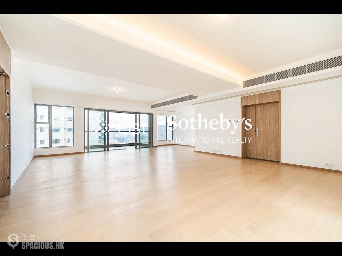 Mid Levels Central - Branksome Grande 01