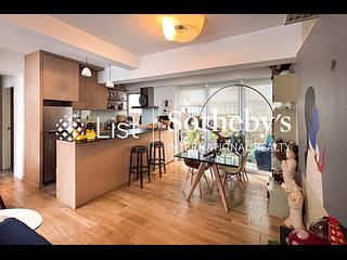Mid Levels Central - The Rednaxela 05