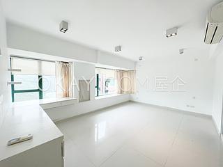 Discovery Bay - Discovery Bay Phase 13 Chianti 04