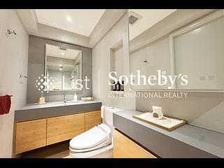 Causeway Bay - Hoi Deen Court 08