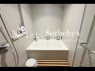 Causeway Bay - Hoi Deen Court 09