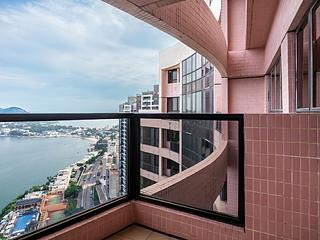 Stanley - Pacific View 02