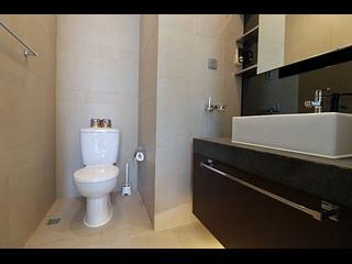 Wan Chai - J Residence 04