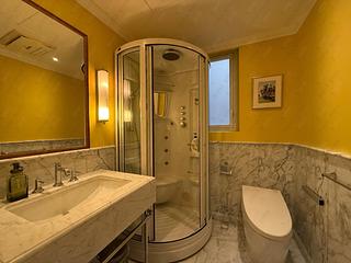 Mid Levels Central - South Garden Mansion 17