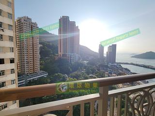 Kennedy Town - The Merton 03