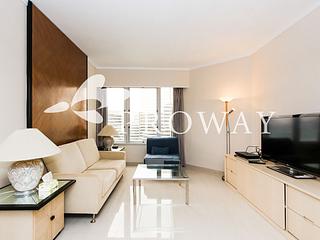 Wan Chai - Convention Plaza Apartments 03