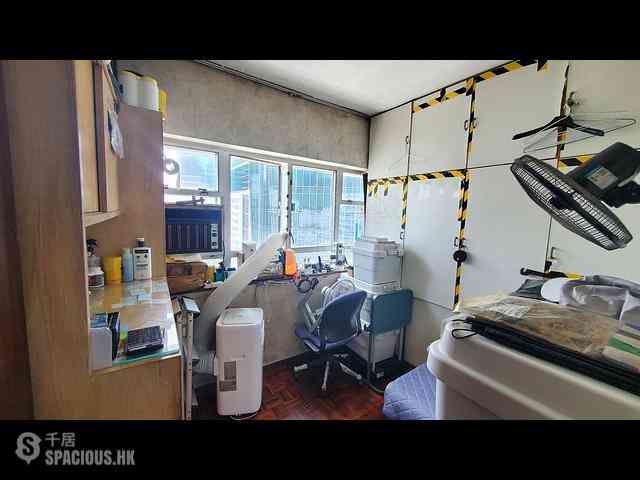 Quarry Bay - Westlands Gardens 05