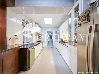 Causeway Bay - Fontana Gardens 11