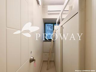 Wan Chai - Royal Court 08