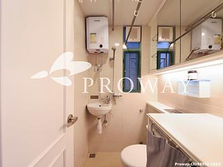 Wan Chai - Royal Court 10