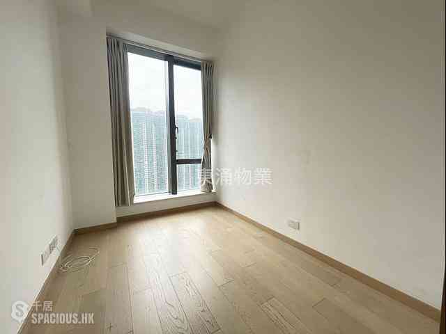 Tung Chung - The Visionary Tower 8 02