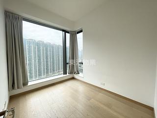 Tung Chung - The Visionary Tower 8 03