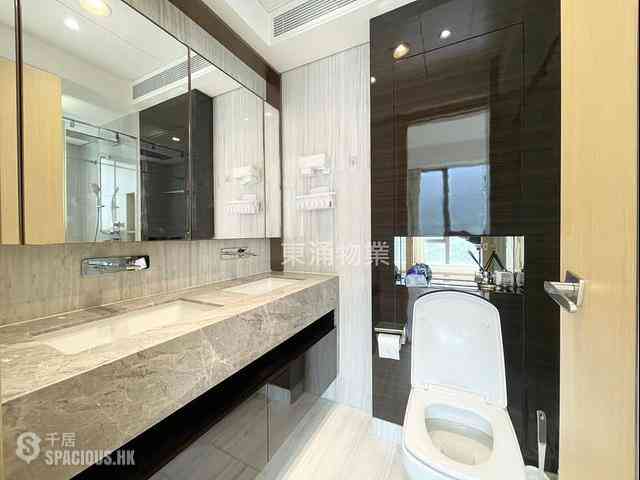 Tung Chung - The Visionary Tower 8 09