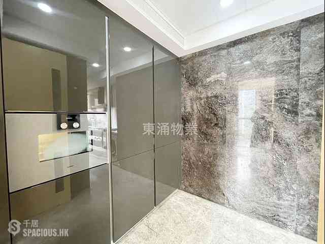 Tung Chung - The Visionary Tower 8 10