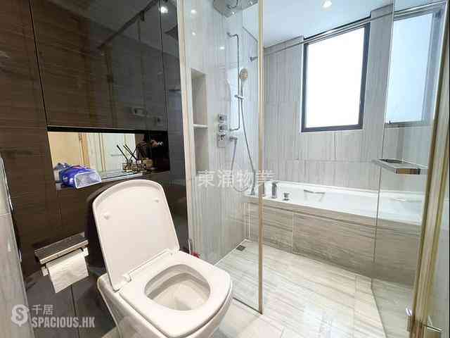 Tung Chung - The Visionary Tower 8 12