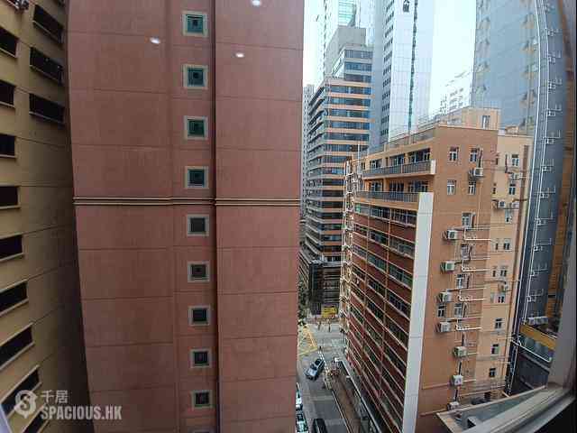 Wan Chai - Yen Men Building 09