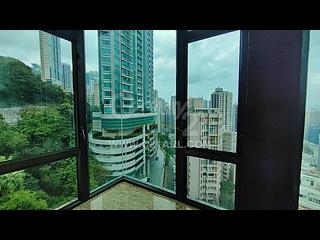 Mid Levels Central - Fairlane Tower 06