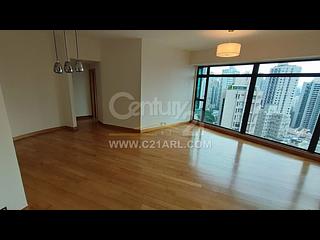 Mid Levels Central - Fairlane Tower 05