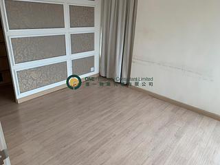 Mid Levels West - 80 Robinson Road 06