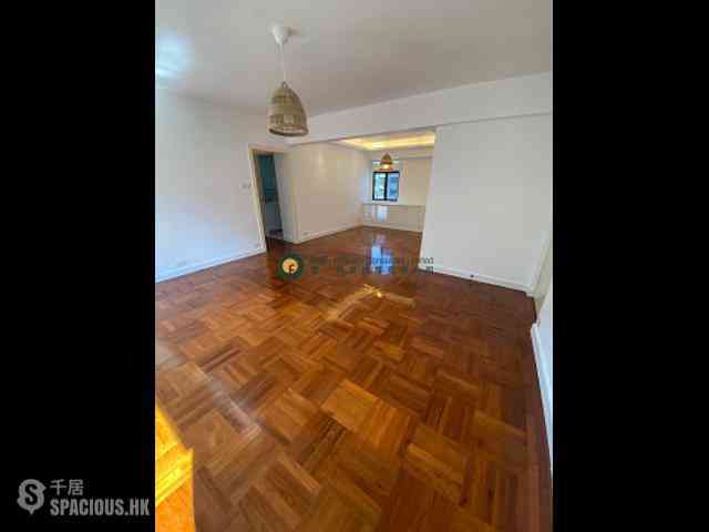 Mid Levels West - Emerald Gardens 02