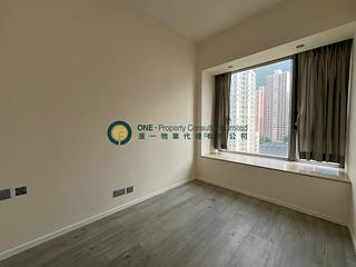Sai Ying Pun - Island Crest 09