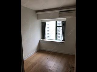 Mid Levels Central - Robinson Place Block 2 05