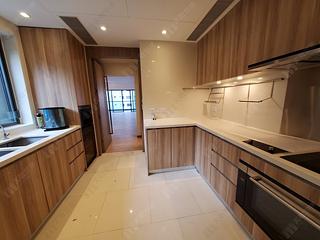 Mid Levels Central - Branksome Grande 12