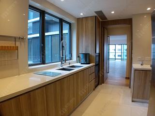 Mid Levels Central - Branksome Grande 13