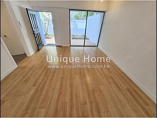 Repulse Bay - Burnside Estate 03