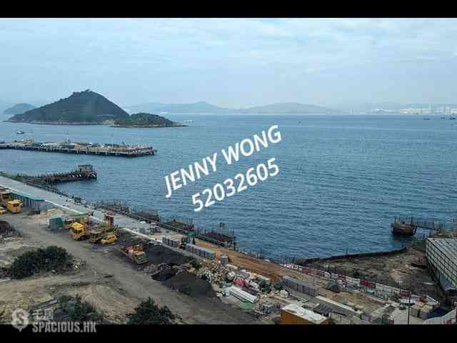 Kennedy Town - The Merton 01