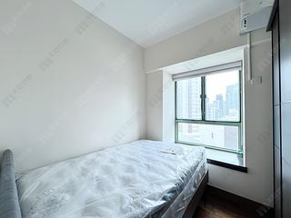 Wan Chai - Royal Court 09