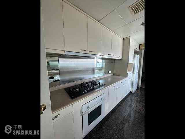 Whampoa Garden - Harbourfront Landmark Tower 3 13