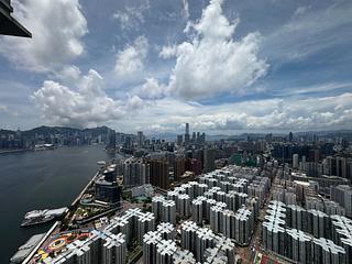 Whampoa Garden - Harbourfront Landmark Tower 3 02