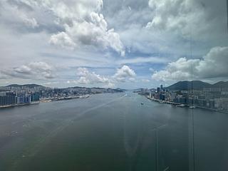 Whampoa Garden - Harbourfront Landmark Tower 3 05
