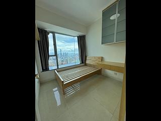 Whampoa Garden - Harbourfront Landmark Tower 3 06
