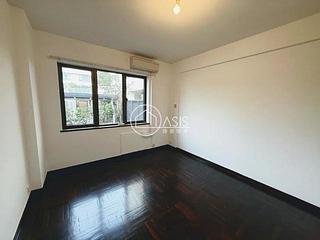 Chung Hom Kok - 19-25, Horizon Drive 05